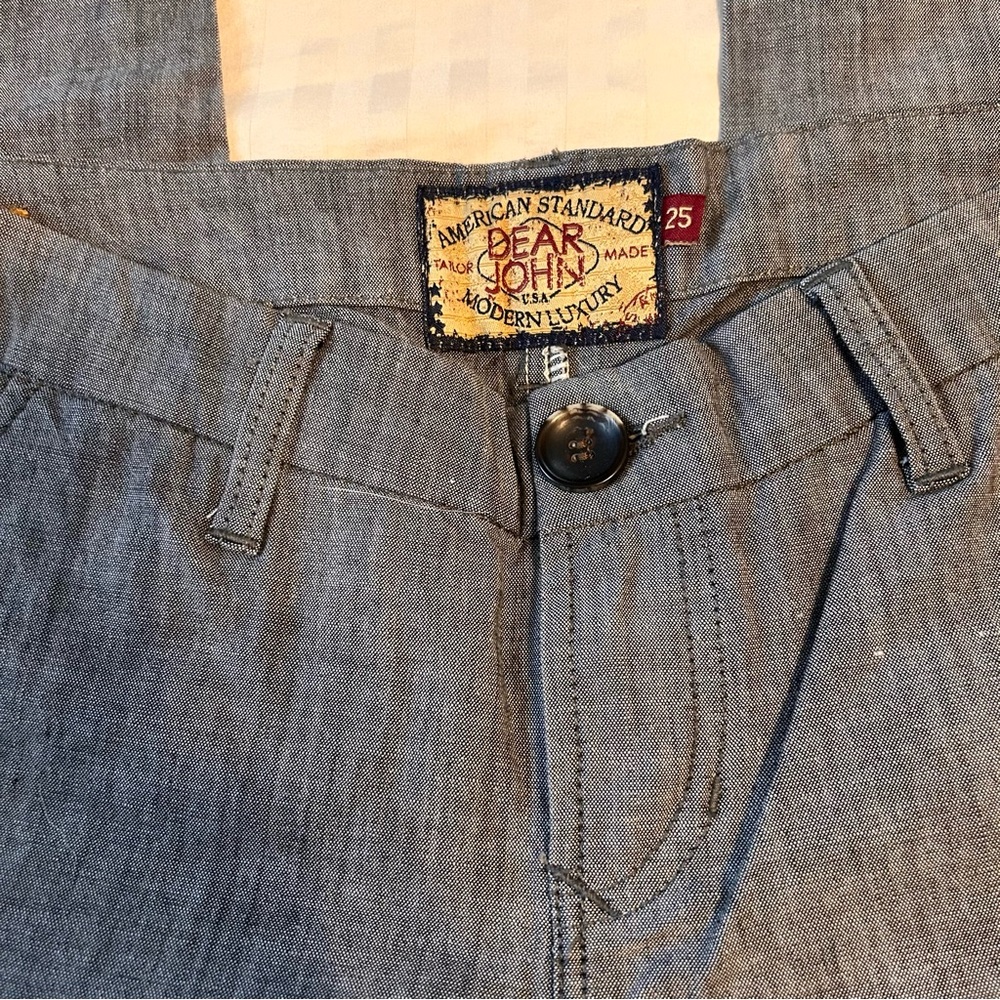 Dear John Cropped Pants - Picture 5 of 8